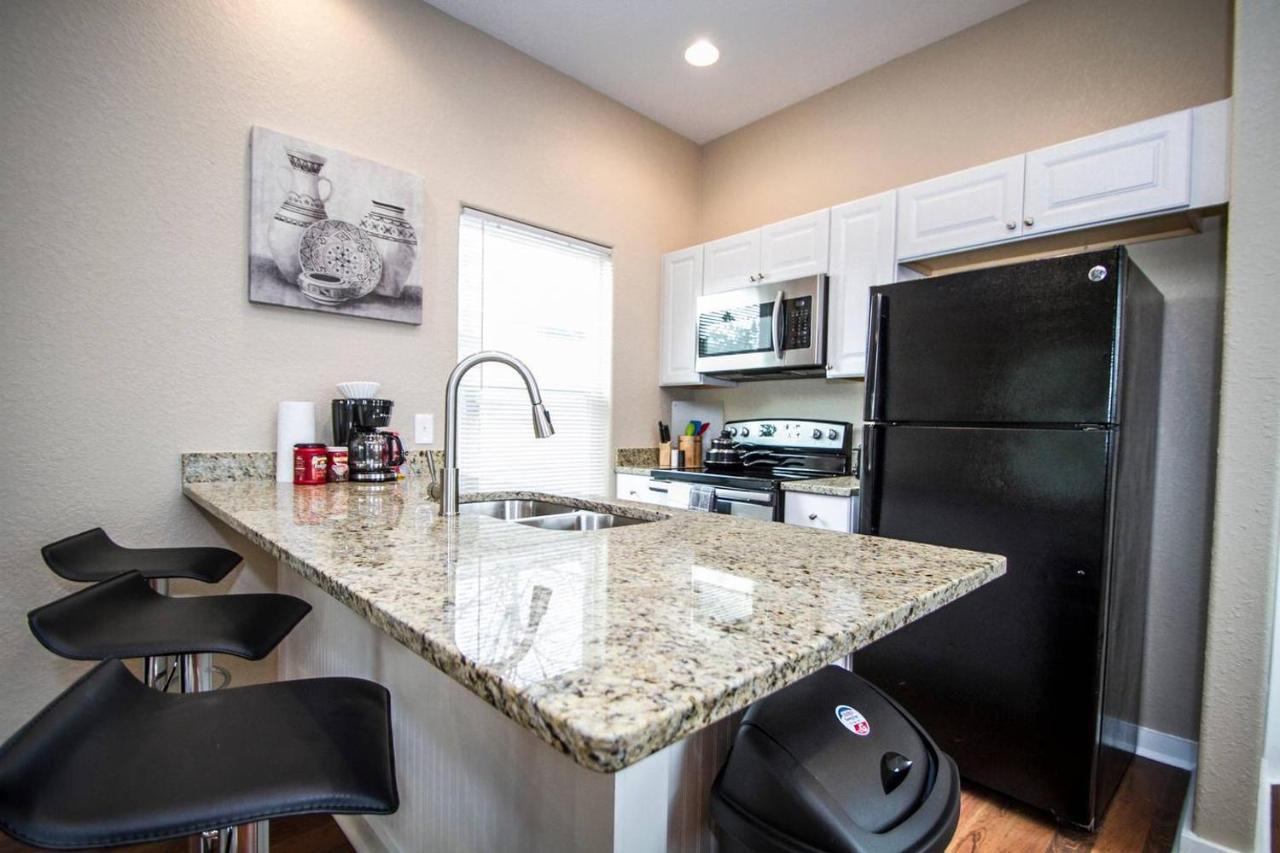 Douglas Way Remodeled House Near Downtown 1Ba/1Ba San Antonio Exterior photo
